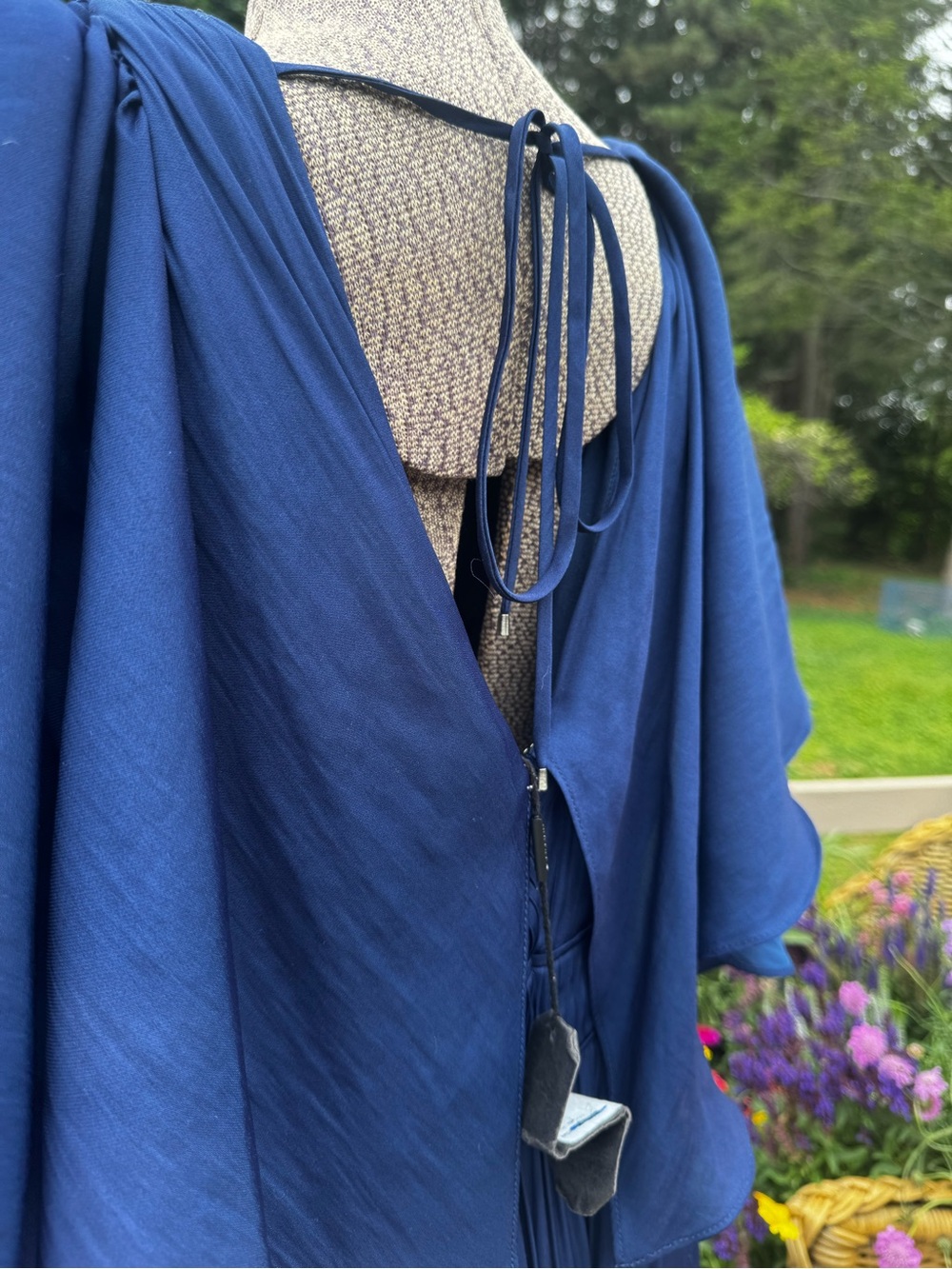 NWT Halston Heritage gown navy size 12 - Picture 10 of 12